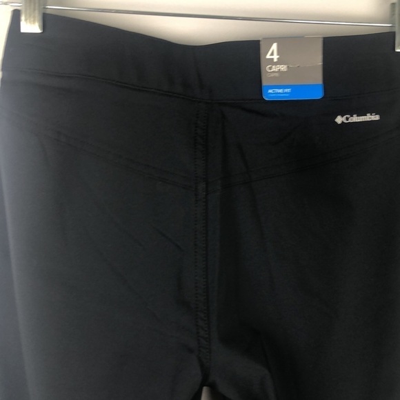NEW Columbia Savanna Hill Utility Hiking Capri Black Stretch Pocket Outdoor Pant - Picture 8 of 16